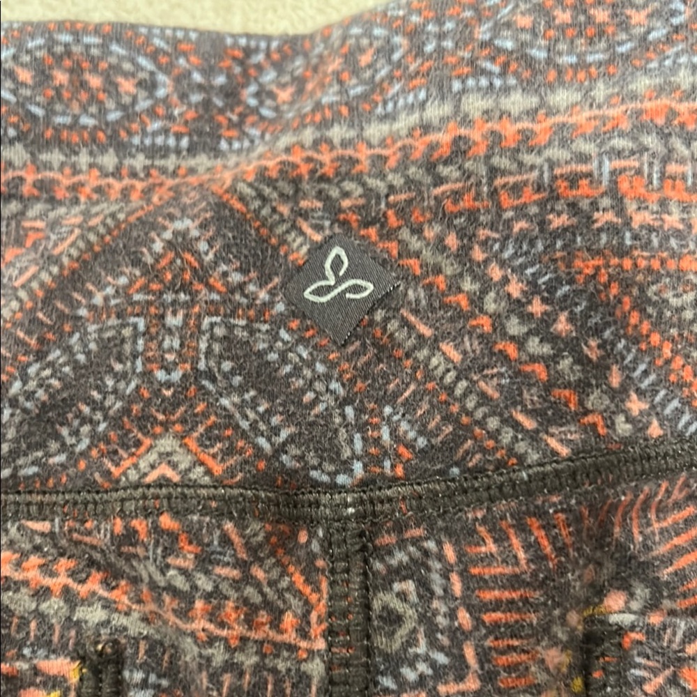 Prana Patterned Leggings - Picture 6 of 6